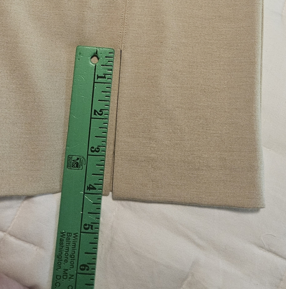 NWT J. McLaughlin Deanne Straight Leg Crop Pant: Color- Heather Sand: Size- 14 - Picture 14 of 15